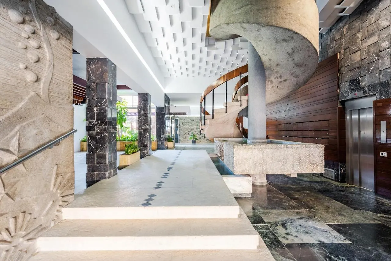 Apartmán El Remo Carihuela Torremolinos Španělsko